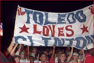 Toledo welcomes President Clinton